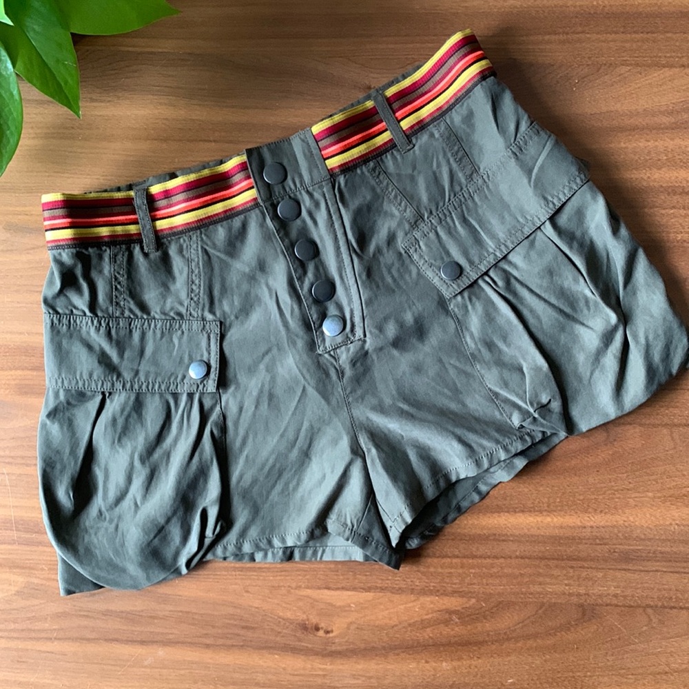 Free People Khaki Cargo Shorts Striped Waist Band Size 2